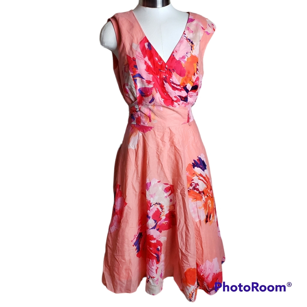 Calvin Klein peach floral fit n flare dress sz 6.Pit to pit approx: 18 inches